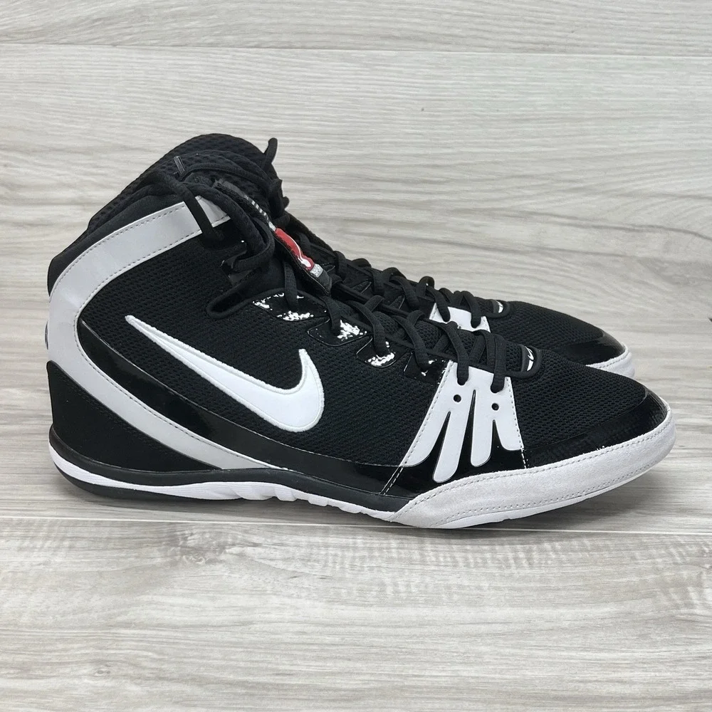 Nike Freek Wrestling Shoes Black True White Mens Size 11.5 316403 011 New